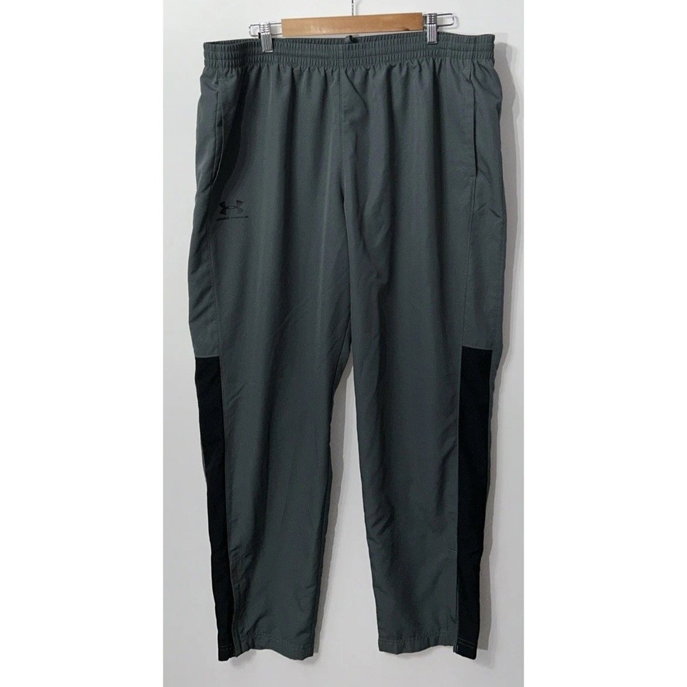 Mens Under Armour Vital Woven Track Pants Sz XXL 2XL‎ 1352031 Mesh Lined 32" Ins